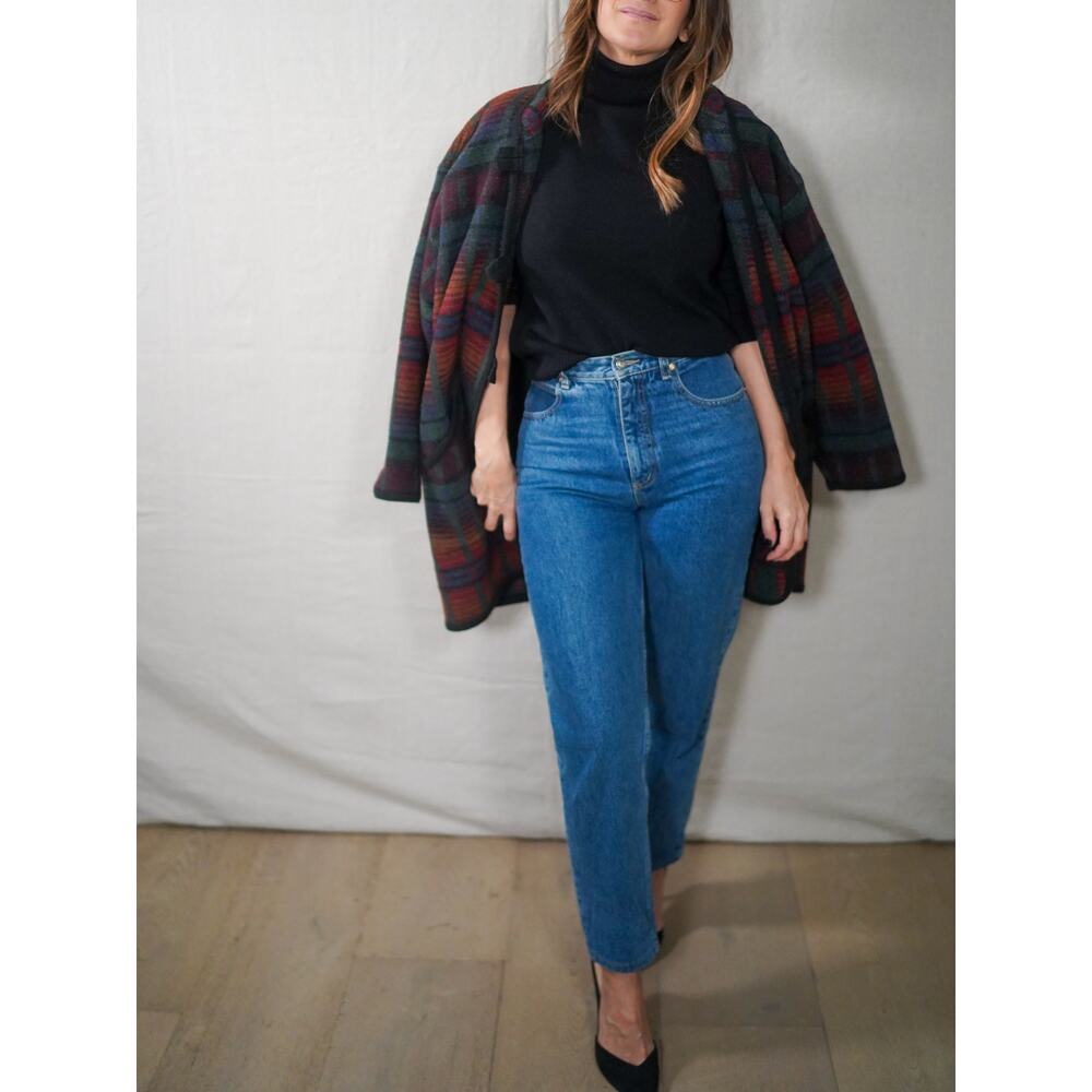 Vintage Oversized Plaid Wool Coat in Forest Green & Oxblood - Picture 5 of 10